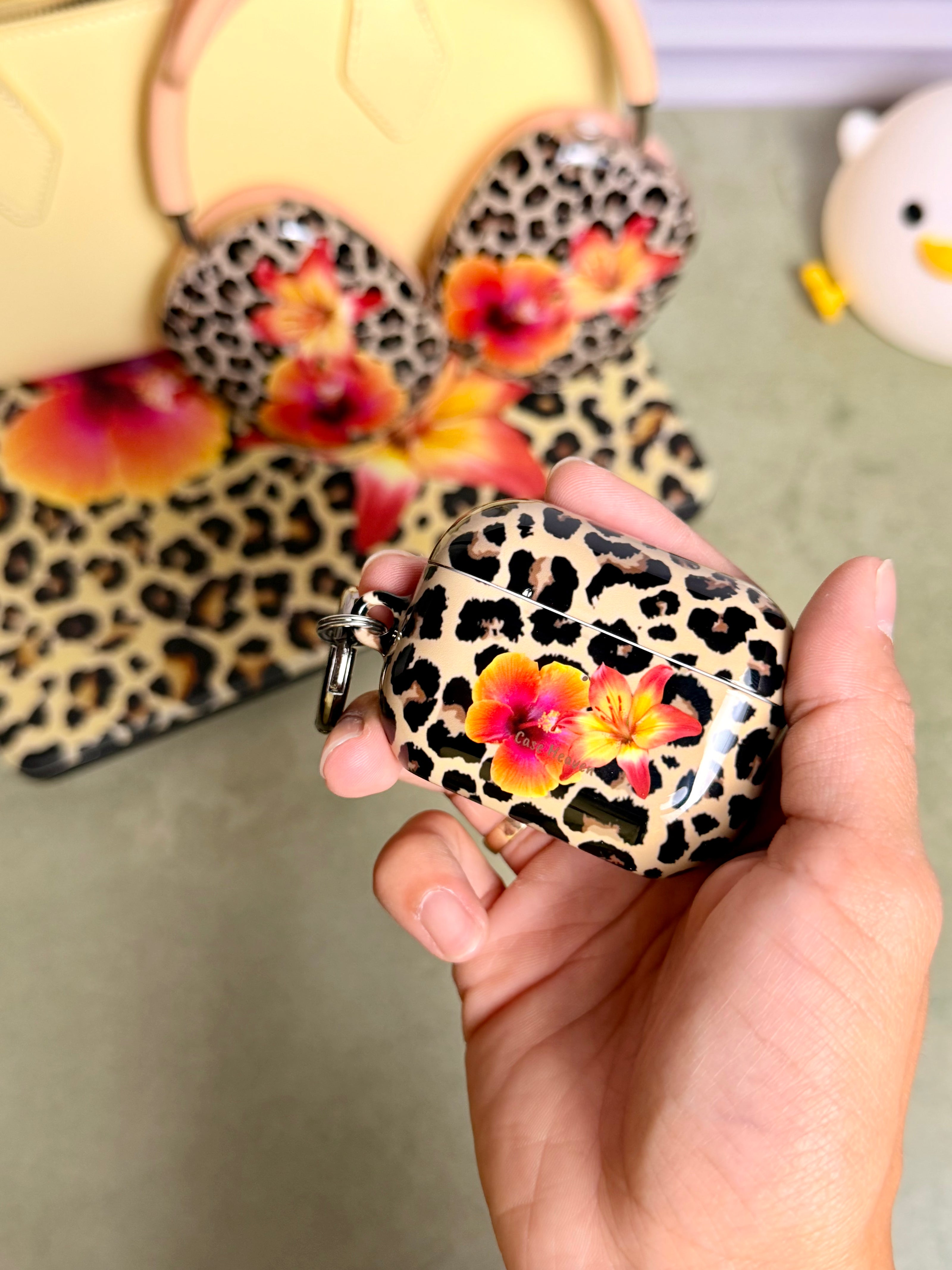 Tropical Cheetah Print | AirPods Tough Case